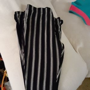 Black white pin striped stretchy flare casual pant